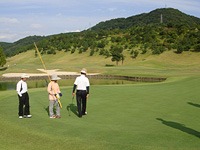 チャリティーゴルフ大会